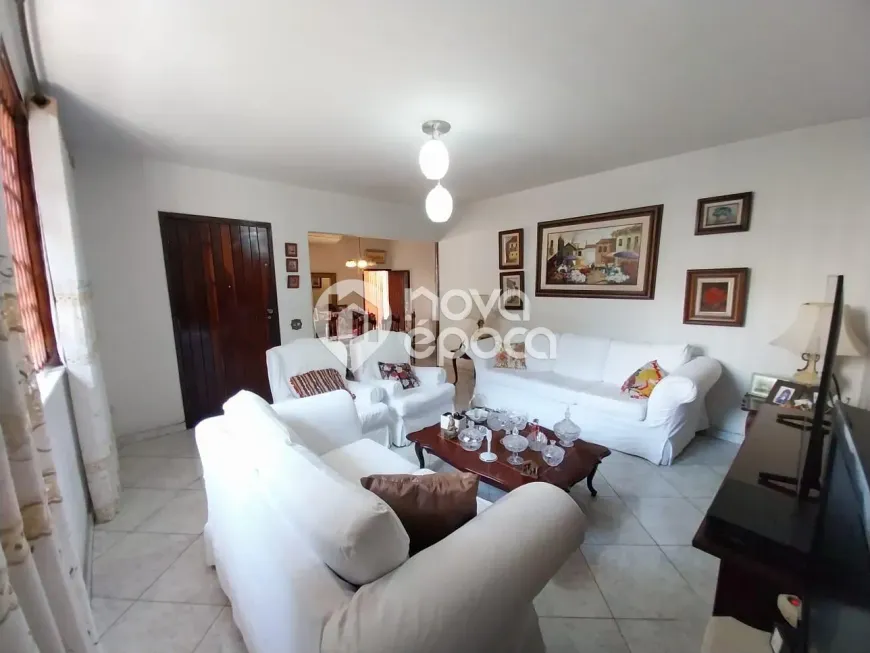 Foto do imóvel - Casa para comprar com 152 m², 3 quartos, 5 banheiros, 3 vagas