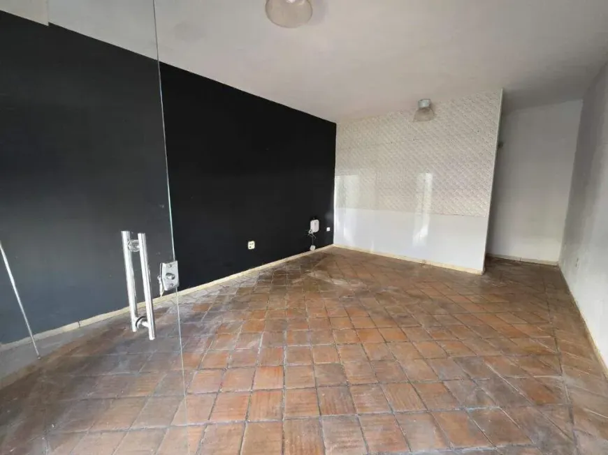 Foto do imóvel - Ponto comercial/Loja/Box para alugar com 61 m², 1 banheiro