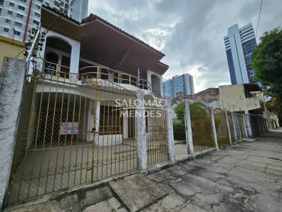 Prédio Inteiro para alugar, 600m² no Condor, Belém
