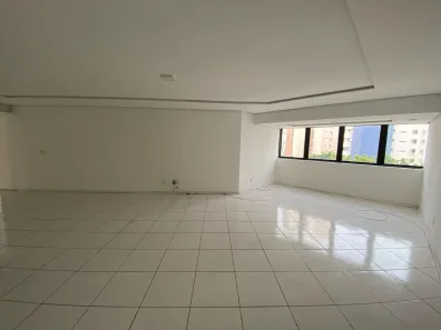 Apartamento com 3 Quartos à venda, 179m² no Meireles, Fortaleza