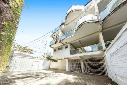Sobrado com 4 Quartos à venda, 241m² no São Francisco, Curitiba