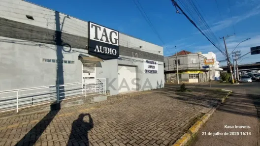 Conjunto Comercial / Sala para alugar, 40m² no Centro, Canoas