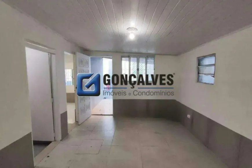 Foto do imóvel - Casa para alugar com 198 m², 2 quartos, 1 banheiro, 2 vagas