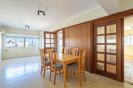 Apartamento com 2 Quartos para alugar, 84m² no Independência, Porto Alegre