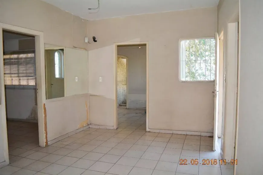 Foto do imóvel - Casa Comercial com 4 Quartos para alugar, 121m²