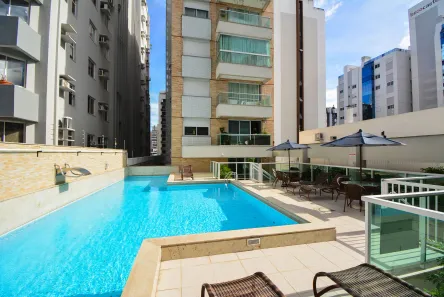Apartamento com 2 Quartos à venda, 75m² no Centro, Florianópolis