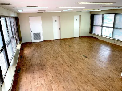 Conjunto Comercial / Sala à venda, 90m² no Chácara Santo Antônio (Zona Sul), São Paulo