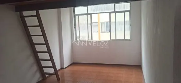 Kitnet à venda, 29m² no Centro, Rio de Janeiro