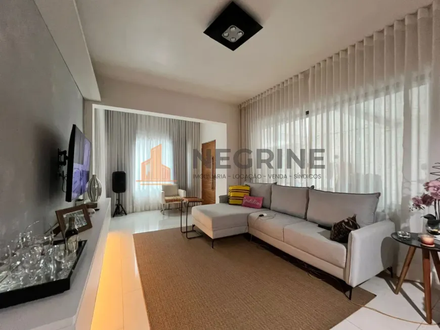 Foto do imóvel - Casa de vila para alugar com 3 quartos, 2 banheiros, 5 vagas e 198 m² em