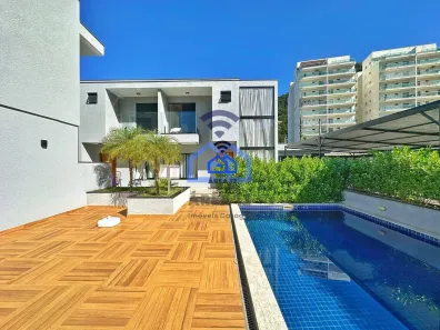 Sobrado com 2 Quartos à venda, 84m² no Cidade Jardim, Caraguatatuba