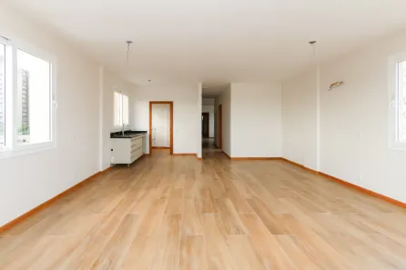 Apartamento com 3 Quartos para alugar, 144m² no Centro, Canoas