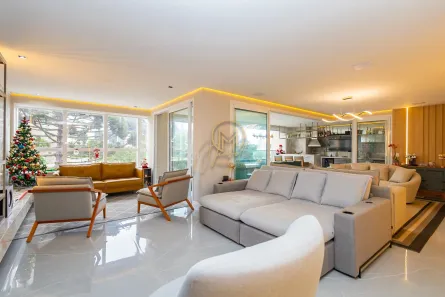 Apartamento com 4 Quartos para venda ou aluguel, 260m² no Campo Comprido, Curitiba