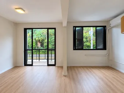 Apartamento com 2 Quartos à venda, 96m² no Coqueiros, Florianópolis