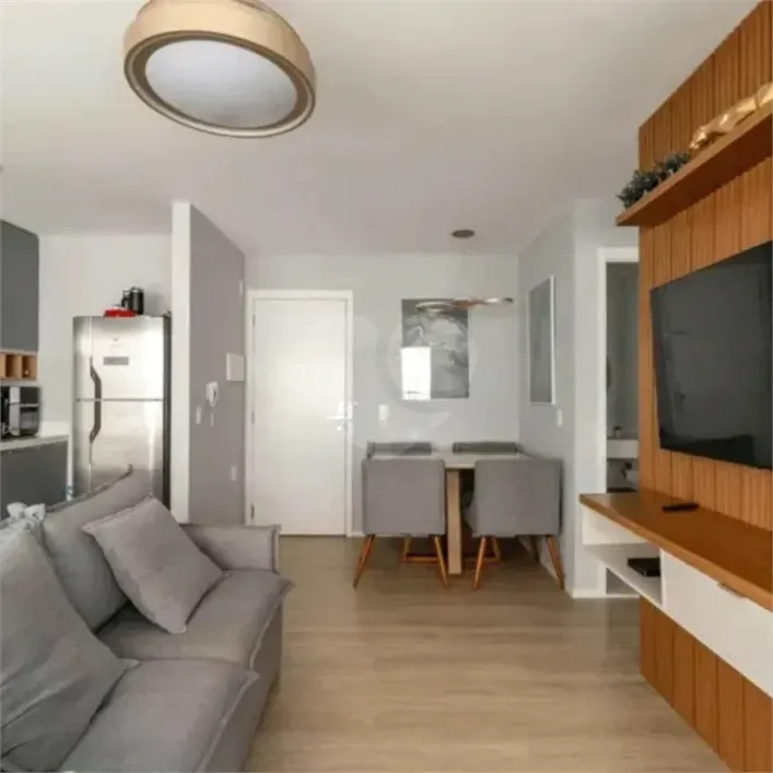 Foto do imóvel - Apartamento à venda com 2 quartos, 1 suíte, 55 m², 2 banheiros e 1 vaga próximo à Estação.