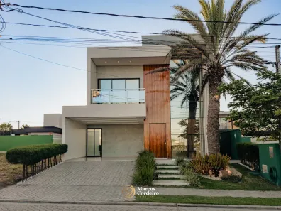 Casa de Condomínio com 4 Quartos à venda, 300m² no Cidade Alpha, Eusébio