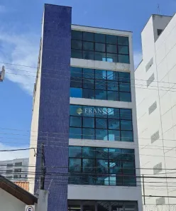 Prédio Inteiro à venda, 500m² no Centro, Taubaté