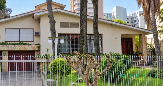 Casa com 1 Quarto à venda, 300m² no Centro, Canoas