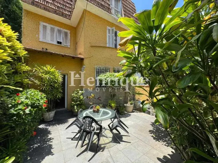 Foto do imóvel - Casa para alugar com 160 m², 4 quartos, 4 banheiros, 1 vaga