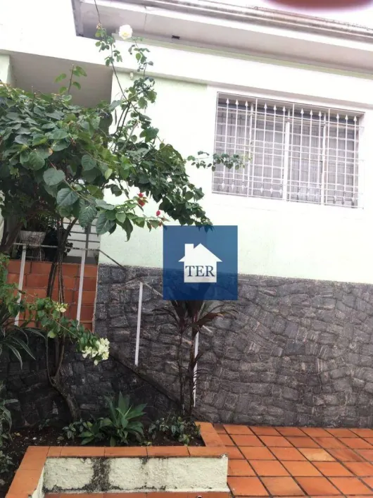 Foto do imóvel - Casa à venda com 3 quartos, 2 suítes, 201 m², 3 banheiros e 3 vagas em