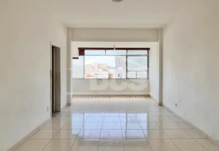 Kitnet à venda, 37m² no Catete, Rio de Janeiro