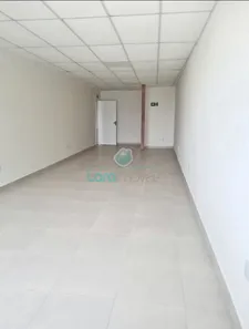 Conjunto Comercial / Sala para alugar, 35m² no Centro, Macaé