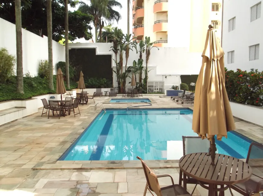 Foto do imóvel - Apartamento à venda com 2 quartos, 2 banheiros, 1 vaga na garagem, piscina e elevador no.
