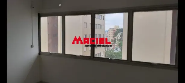 Conjunto Comercial / Sala à venda, 28m² no Centro, São José dos Campos