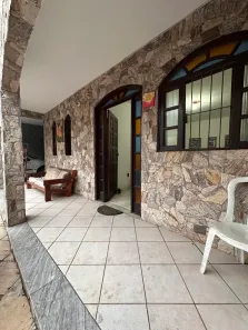 Casa com 3 Quartos à venda, 220m² no Sol e Mar, Macaé