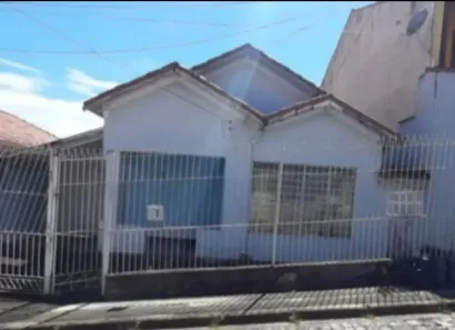 Casa com 2 Quartos à venda, 130m² no Centro, Jacareí