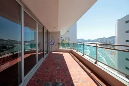 Apartamento com 4 Quartos para venda ou aluguel, 246m² no Pitangueiras, Guarujá