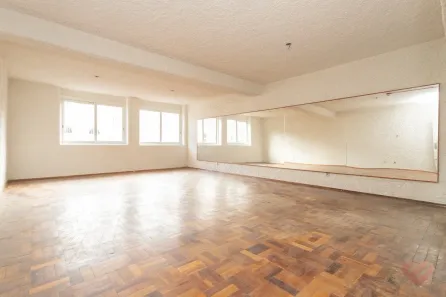 Conjunto Comercial / Sala para venda ou aluguel, 58m² no Centro, Pelotas