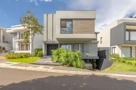 Sobrado com 4 Quartos à venda, 365m² no Estrela, Ponta Grossa