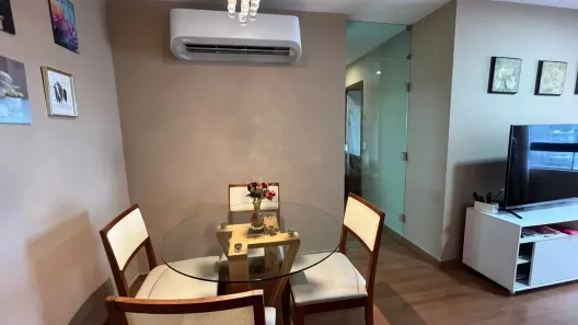 Apartamento com 2 Quartos para alugar, 57m² no Candelária, Natal