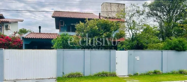 Casa de Condomínio com 6 Quartos à venda, 310m² no Morro das Pedras, Florianópolis