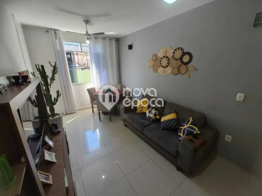 Foto do imóvel - Casa de vila à venda com 3 quartos, 1 suíte, 2 banheiros, 1 vaga na garagem e churrasqueira no.