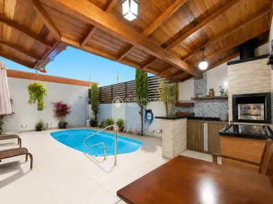Casa com 5 Quartos à venda, 355m² no Capoeiras, Florianópolis