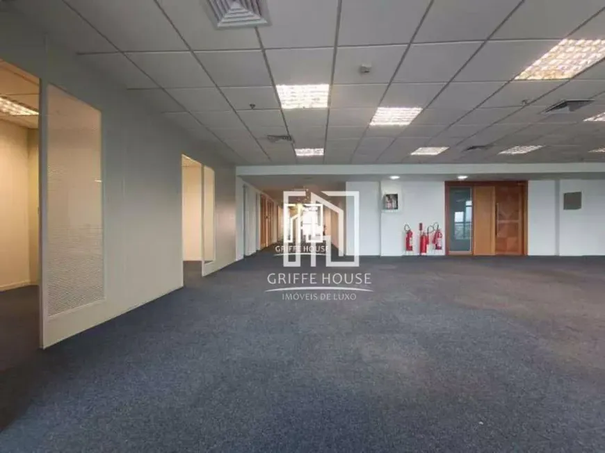 Foto do imóvel - Sala/Conjunto/Escritório para alugar com 440 m², 4 banheiros e 10 vagas na garagem próximo ao.