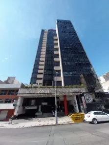 Loja / Salão / Ponto Comercial para venda ou aluguel, 66m² no Centro, Curitiba