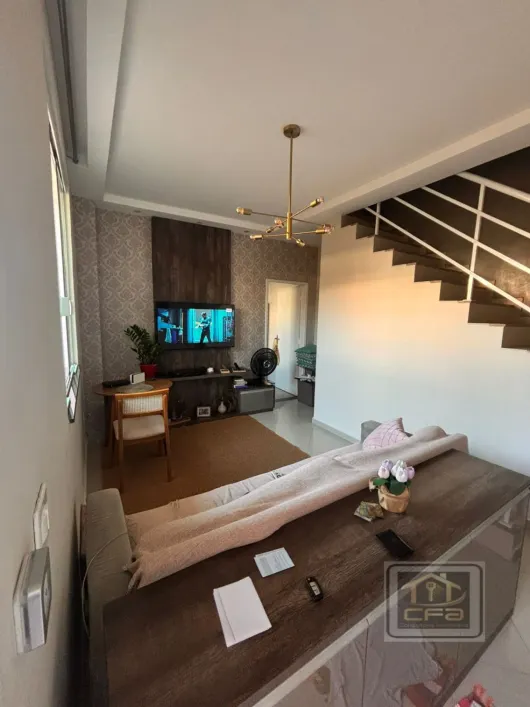 Foto do imóvel - Casa de condomínio à venda com 3 quartos, 1 suíte, 3 banheiros e 1 vaga na garagem próxima à.