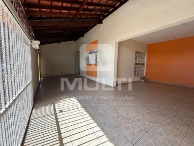 Casa com 4 Quartos à venda, 269m² no Tabajaras, Uberlândia