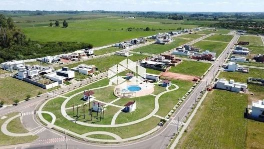 Terreno / Lote / Condomínio à venda, 360m² no Camobi, Santa Maria