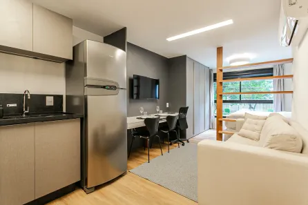 Studio com 1 Quarto para alugar, 25m² no Centro, Florianópolis