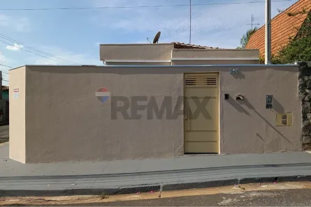 Casa com 3 Quartos para alugar, 102m² no Labaté, Lins