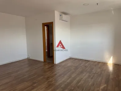 Conjunto Comercial / Sala à venda, 37m² no Centro, Jacareí