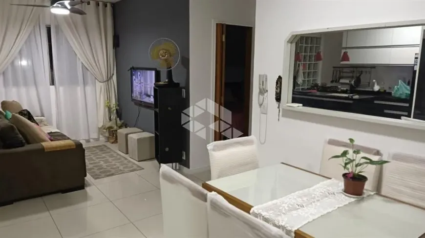 Foto do imóvel - Apartamento à venda com 2 quartos, 1 banheiro, 1 vaga na garagem, condomínio com piscina e.