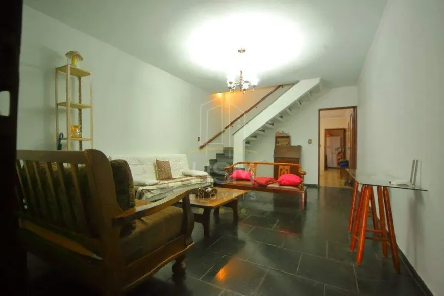 Foto do imóvel - Sobrado para alugar com 182 m², 2 quartos, 2 banheiros, 1 vaga