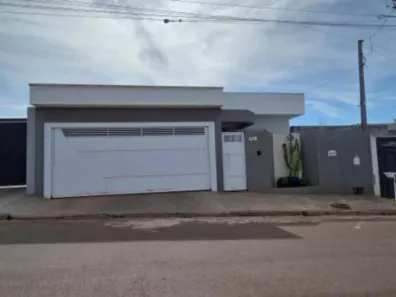 Casa com 3 Quartos à venda, 156m² no Itápolis, Itápolis
