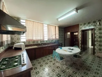 Casa com 4 Quartos para alugar, 563m² no Centro, Piracicaba