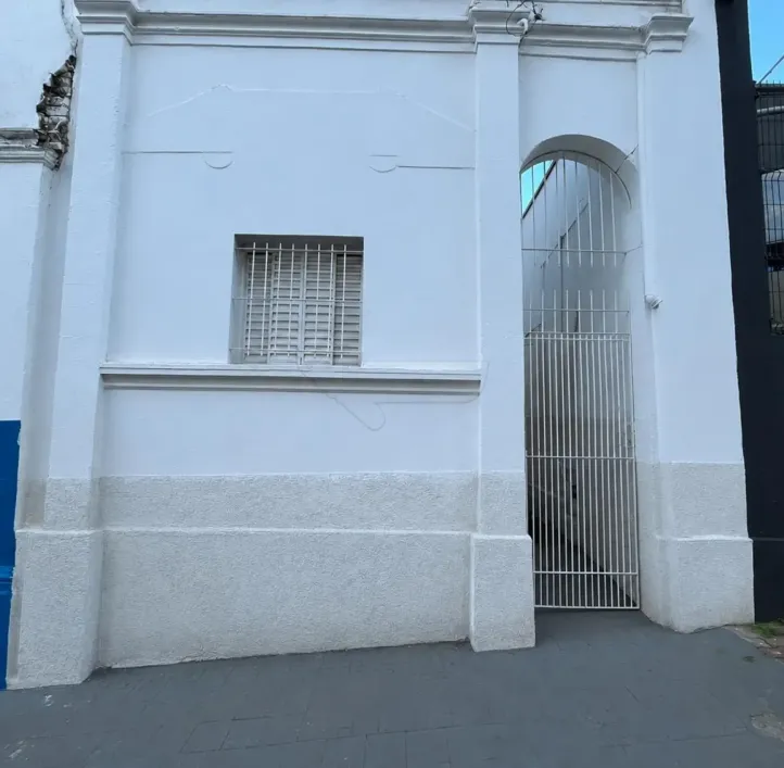 Foto do imóvel - Casa para alugar com 2 quartos, 1 banheiro, 120 m², quintal e área de serviço em