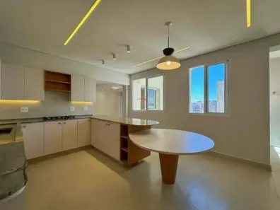 Apartamento com 3 Quartos à venda, 177m² no Centro, Londrina
